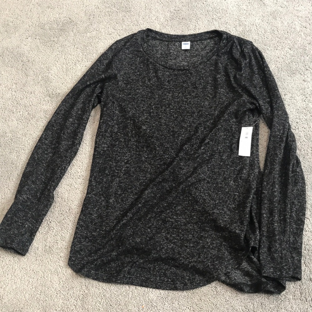Fitted black long sleeve